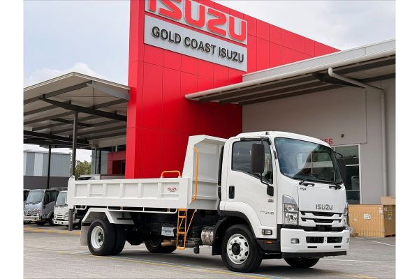 2024 Isuzu FSR 120/140-240 image