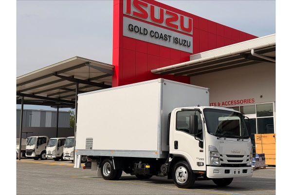 2025 Isuzu NNR 45 150 image