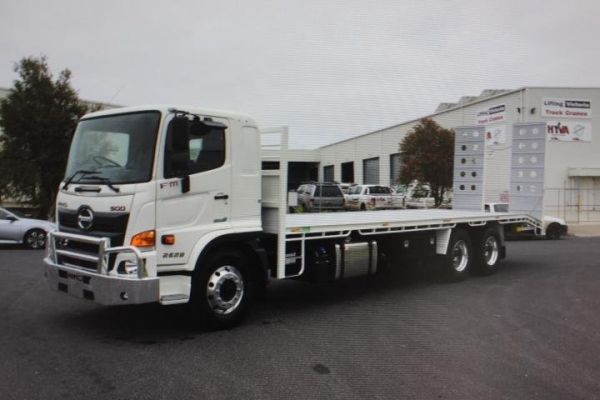 2018 Hino FM 2635 2635 image