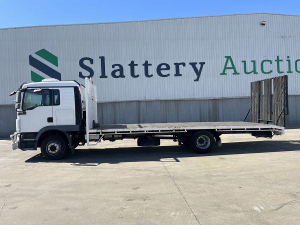 2012 MAN TGM 4x2 Beavertail image