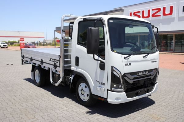 2026 Isuzu NLR 45-150 Tray DT D25 Tray pack image