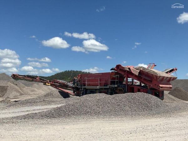 2010 TEREX FINLAY 984 image