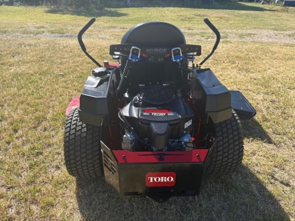 2024 Toro Titan MR 6000 image