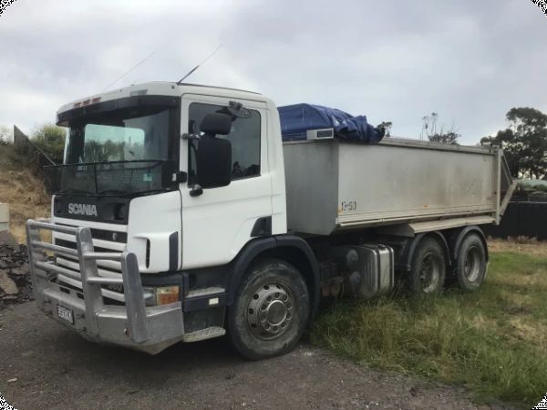 1999 Scania P124G 6x4 Tipper image