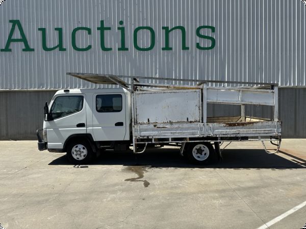2006 Mitsubishi Fuso Canter 7/800 Crew Cab Tray Truck image