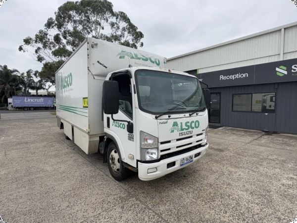 2010 Isuzu NQR 450 Long Laundry Body (Manual) image