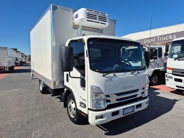 2025 Isuzu NPR 65/45-190 Refrigerated 6 Pallet A.M.T Freezer image