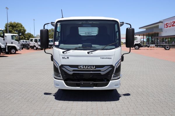 2025 Isuzu NLR 45-150 Tray DT D34 Tray image