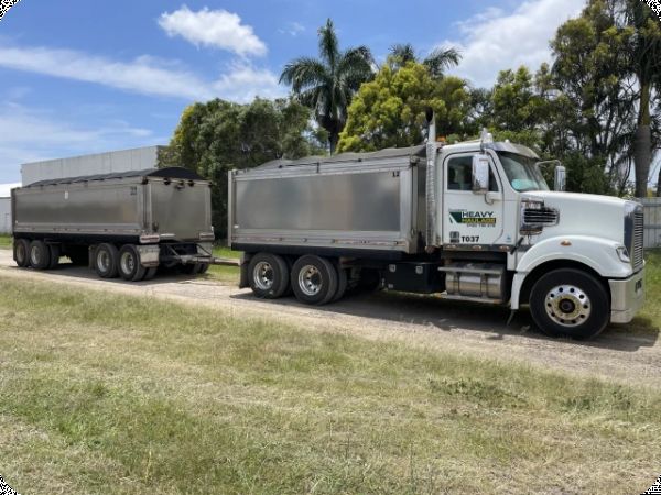 2019 Freightliner Coronado 6x4 Tipper & 2018 MaxiTrans Quad Dog Trailer image