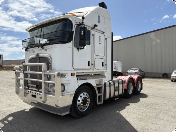 2014 Kenworth K200 Areodyne 6x4 Prime Mover image