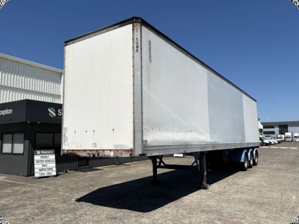 1996 Maxi-Cube Heavy Duty Tri-Axle Pantech image