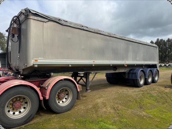 1998 Barry Stoodley Tri Axle Tipper Trailer image