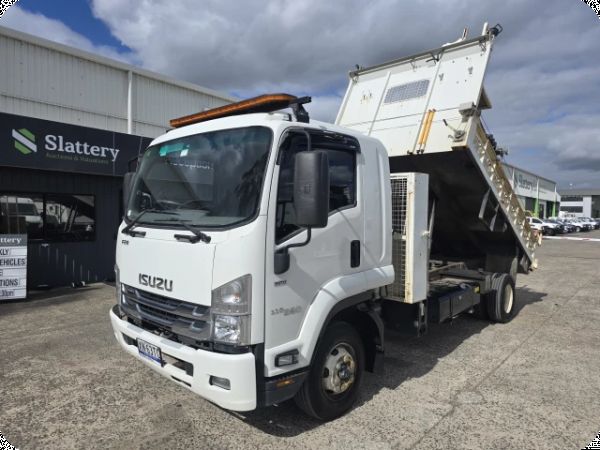 2020 Isuzu FRR 110 260 4x2 Tipper (Auto) (Ex Lease) image