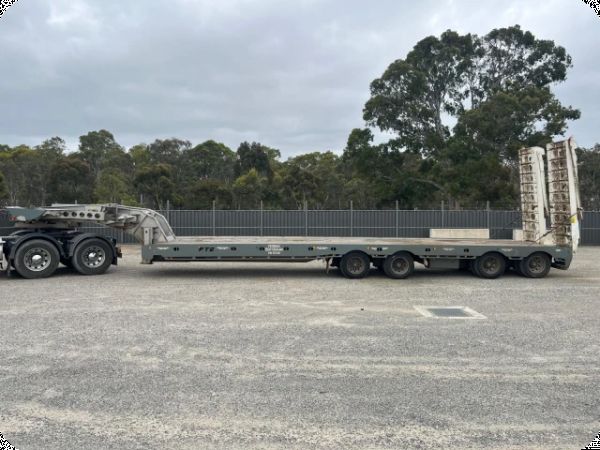 2023 Liberty Freightmore Quad Dog Deck Widener image