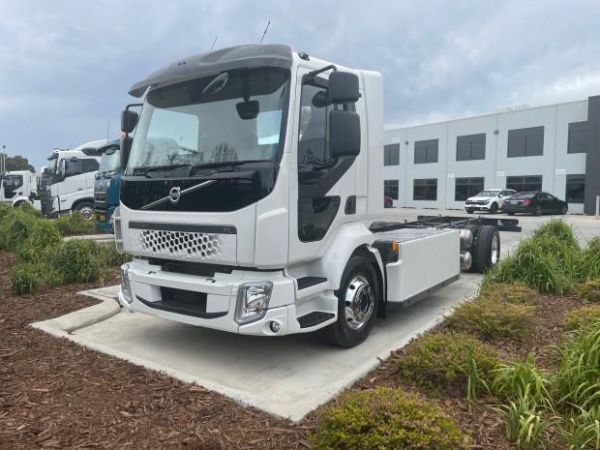 2023 Volvo FL Electric Cab chassis FL Electric image