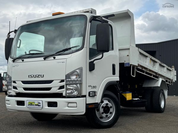 2021 Isuzu N Series NPR 65/45-190 Tipper Factory Tipper image