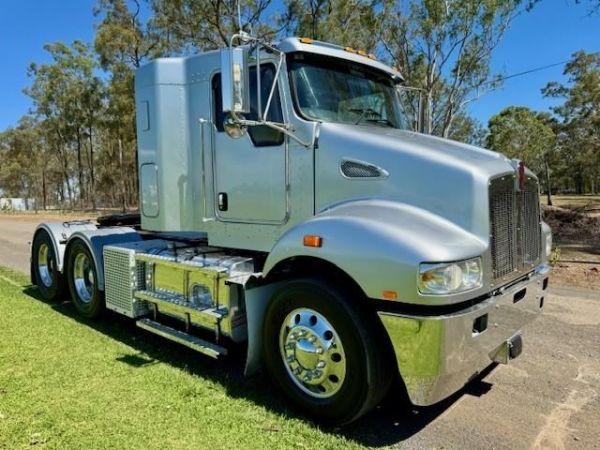 2019 KENWORTH T359 IT image