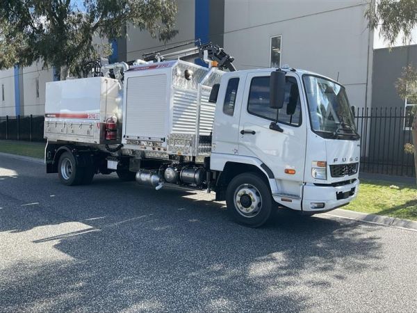 2026 Fuso Fighter 1424 Vacuum Tanker STG 3,000L Vacuum Truck image