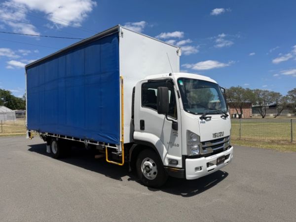 2021 Isuzu FRR 107-210 AMT AUTO Curtain Sider image