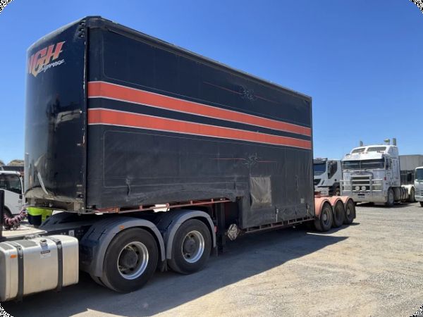 2011 Maxitrans ST3 A Trailer image