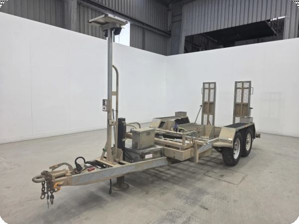 2020 Dean Trailers Dual Axle Plant Trailer w/Ramps (Ex Lease) image