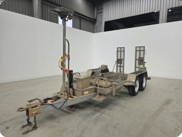 2020 Dean Trailers Dual Axle Plant Trailer w/Ramps (Ex Lease) image