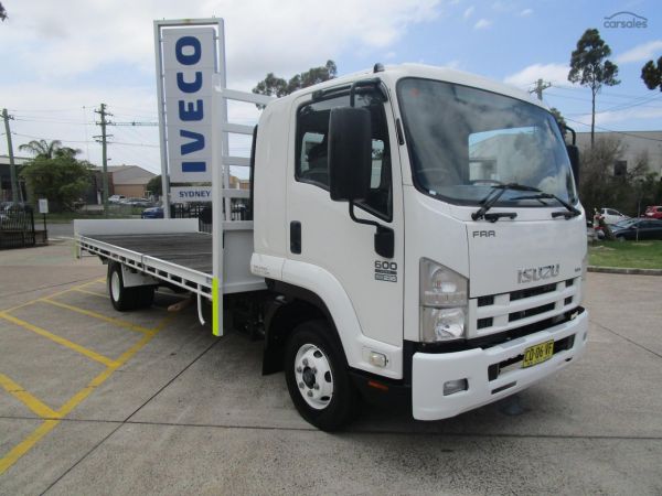 2012 Isuzu F Series FRR 600 image