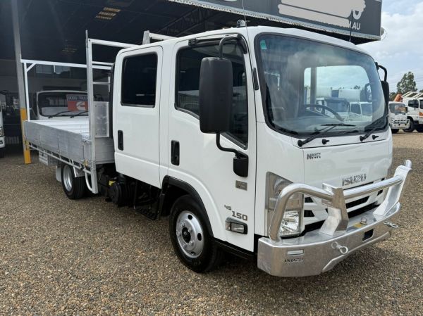 2020 Isuzu NNR 45-150 AMT Tray Dropside image