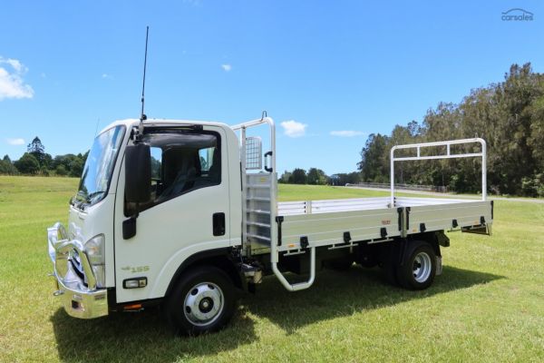 2019 Isuzu N Series NPR 45/55-155 Tradepack image
