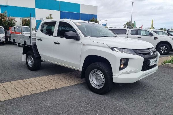 2022 Mitsubishi Triton GLX MR 4X4 image