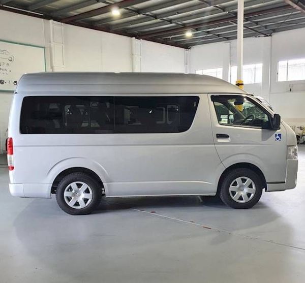 2019 TOYOTA HIACE LONG WHEELBASE TRH200 image