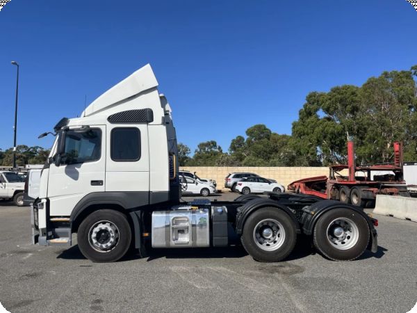 2020 Volvo FM 6x4 Prime Mover image