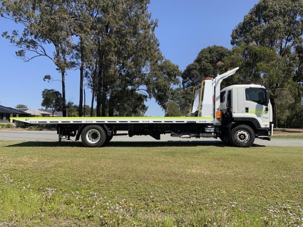 2025 Isuzu FVD 165-260 Tilt tray image