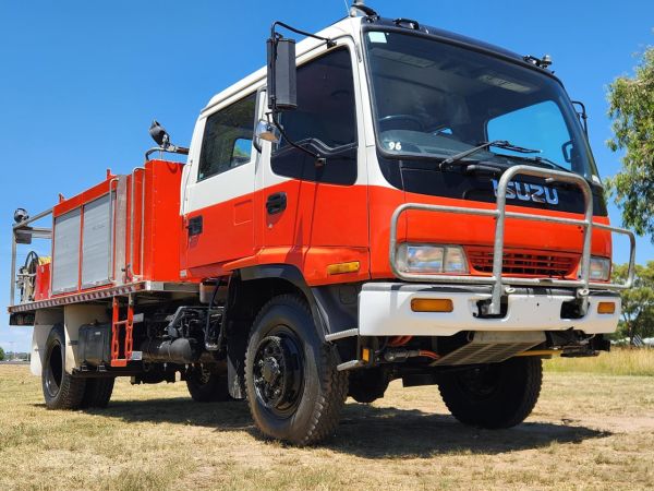 1997 ISUZU FSS550 Fire Truck image
