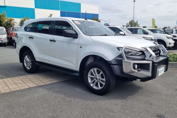 2022 Isuzu MU-X LS-M image