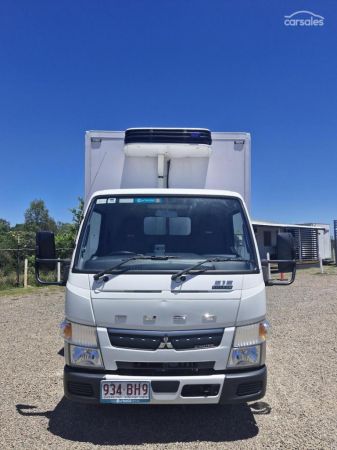 2020 Fuso CANTER 515 image
