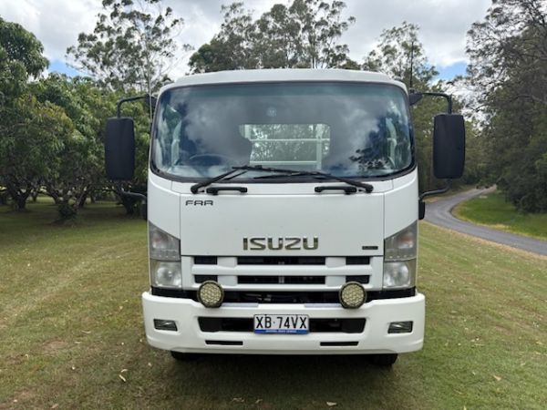2008 Isuzu FRR 500 X-LONG Flatbed image