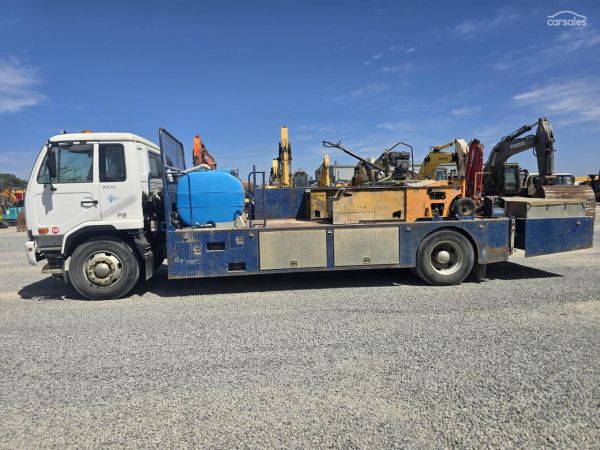 2009 UD Pk10 Kerb Setup image