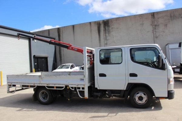 2021 Fuso Canter 515 DC image