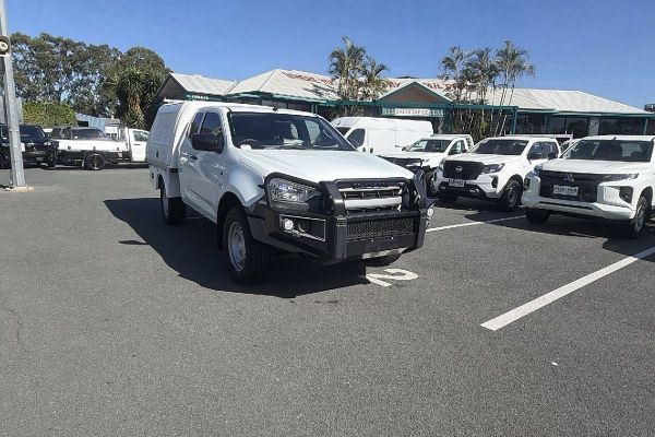 2021 Isuzu D-MAX SX 4X4 image