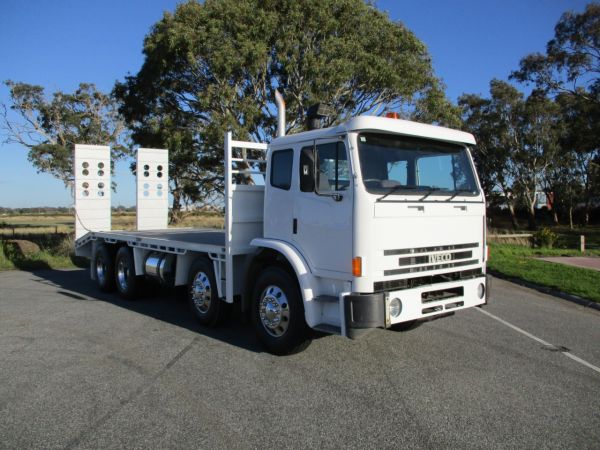 2010 Iveco Acco 2350G image