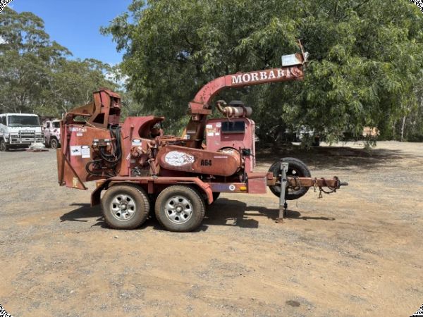 2004 Morbark Beever M12R Wood Chipper on Dual Axle Plant Trailer image