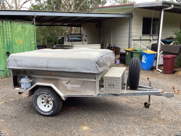 2005 Paramount Camper Trailer image