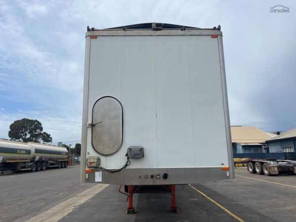 2018 Lusty PE Triaxle Chip Bin Trailer image