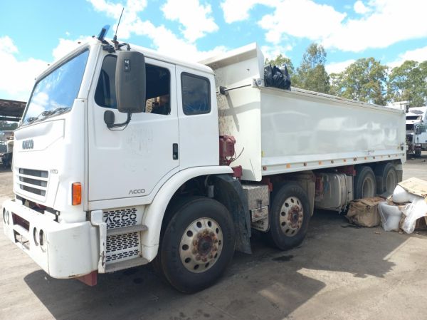 2014 Iveco Acco 2350G Tipper ACCO 2350G image