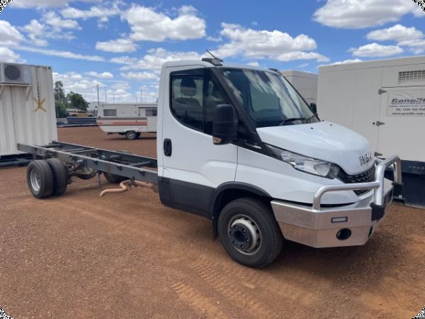 2022 Iveco Daily Cab Chassis (NON MOBILE) image