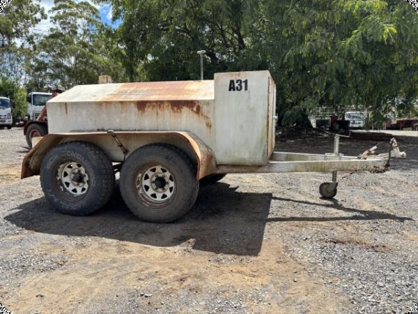 Circa 2010 Home Made 1900L Fuel Trailer image