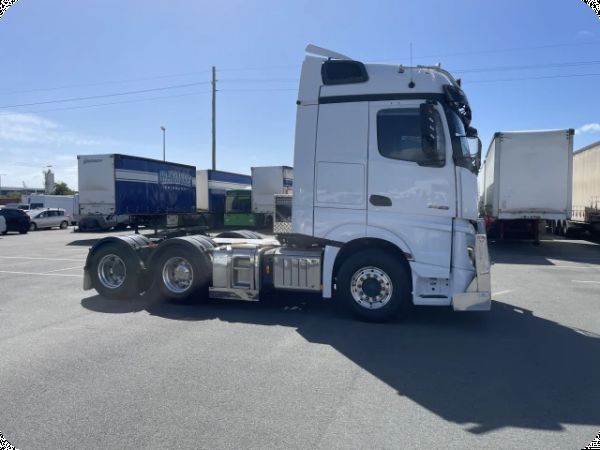 2022 Mercedes-Benz Actros 2663LS 6x4 Prime Mover image
