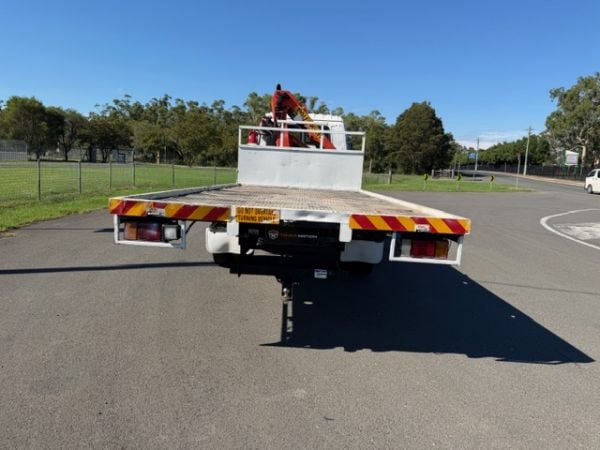 2005 Isuzu FRD 500 TRAY BODY image