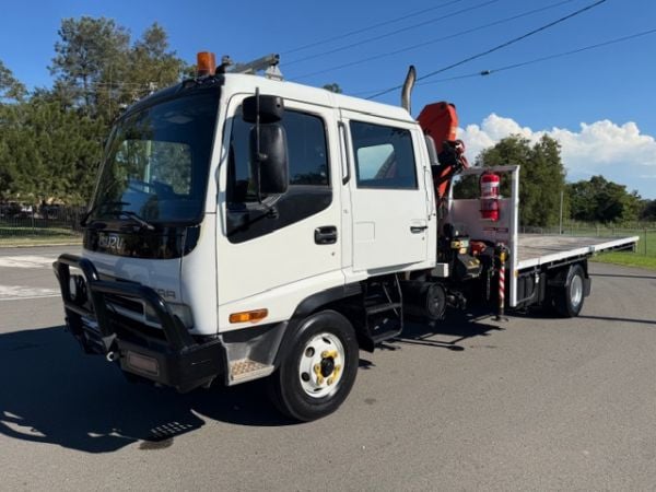 2005 Isuzu FRD 500 TRAY BODY image